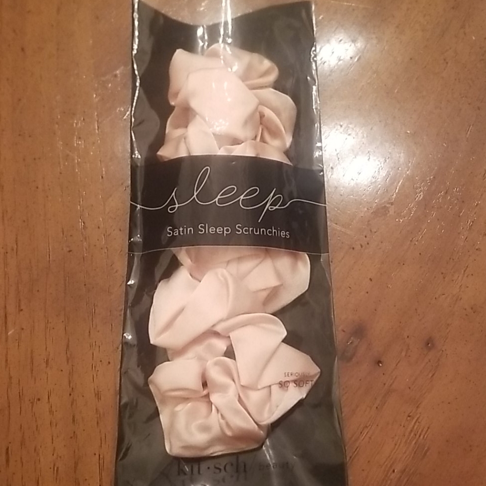 3 Kitsch pink satin sleep scrunchies